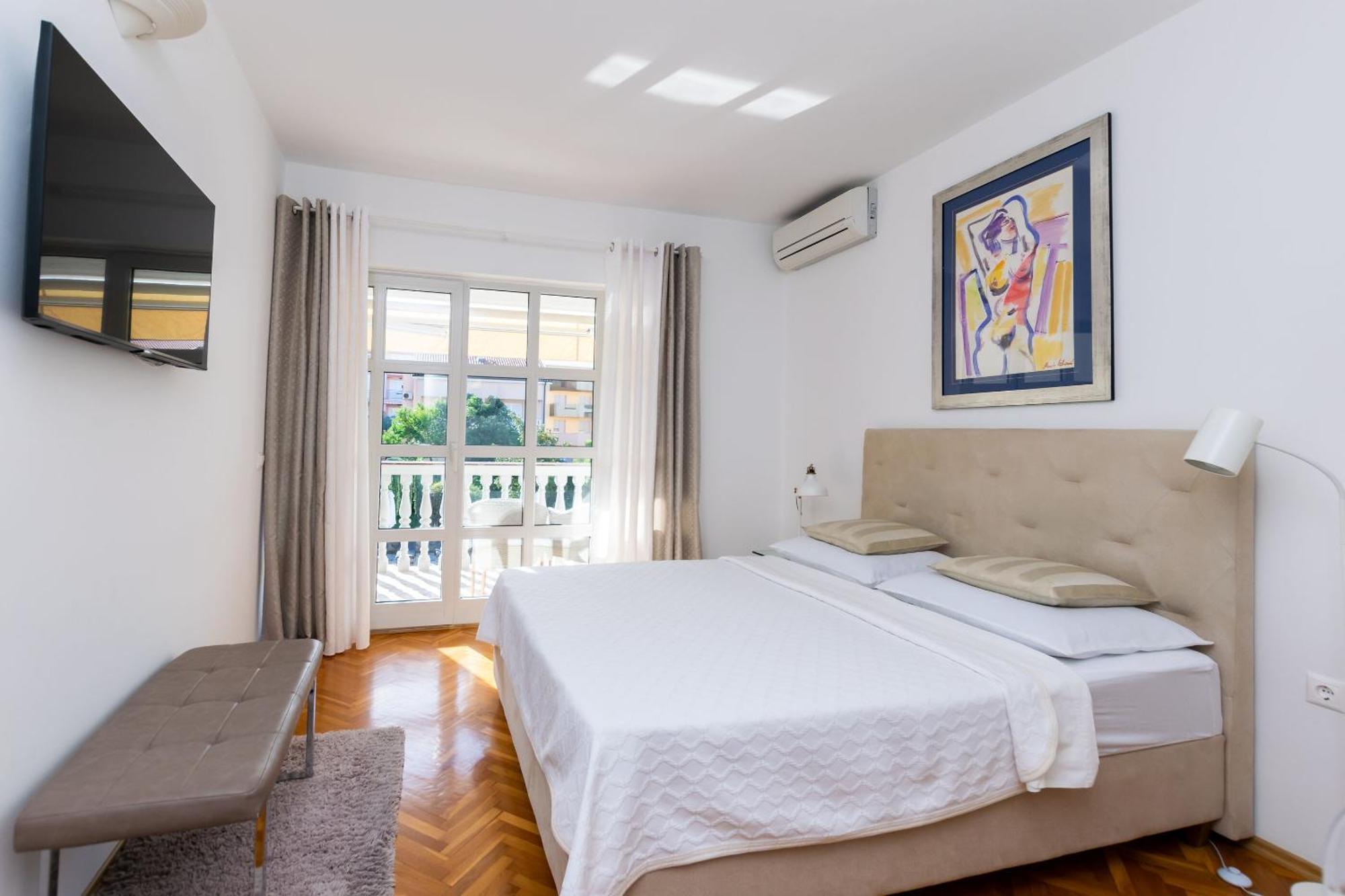 Apartments Sinisa Malinska Exterior photo